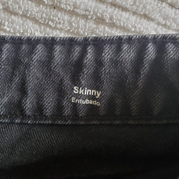 Original Use Black Distressed Cutoff Denim Shorts - Picture 11 of 16